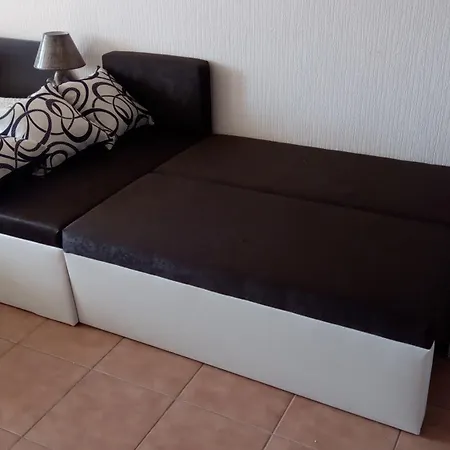 Sea View & Beach Apartment Nesebar